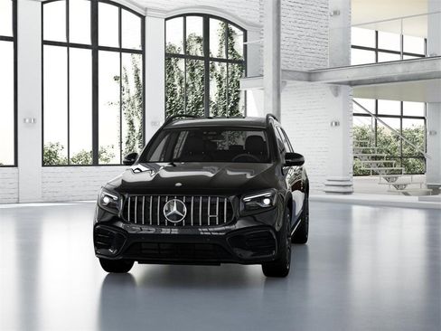 New 2026 Mercedes-Benz GLB 35 AMG 4MATIC image 42