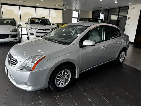 Used 2012 Nissan Sentra 2.0 FWD image 1