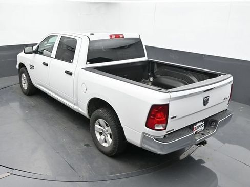 Used 2022 RAM 1500 Classic SLT w/ Protection Group AWD/4WD image 20