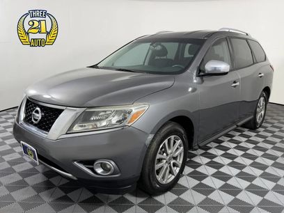 Used 2015 Nissan Pathfinder SV