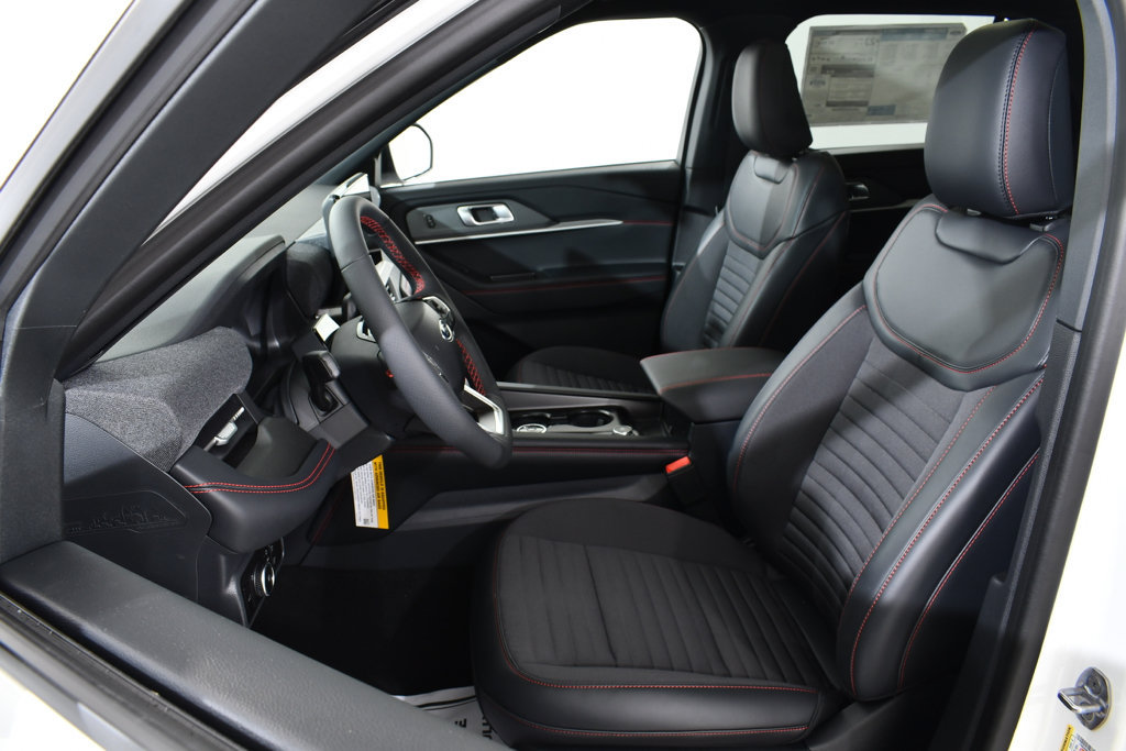 New 2027 Ford Explorer ST-Line AWD/4WD image 6