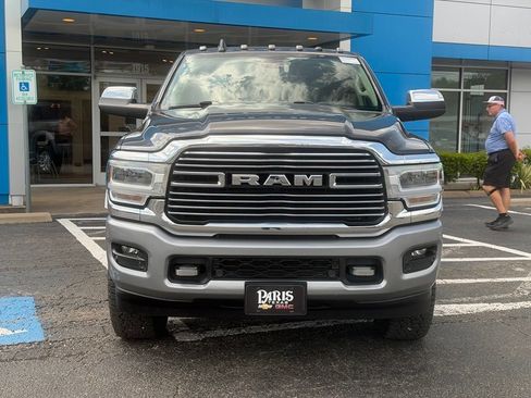 Used 2022 RAM 2500 Laramie AWD/4WD image 2