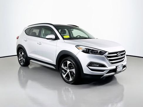 Used 2018 Hyundai Tucson Value AWD/4WD image 10
