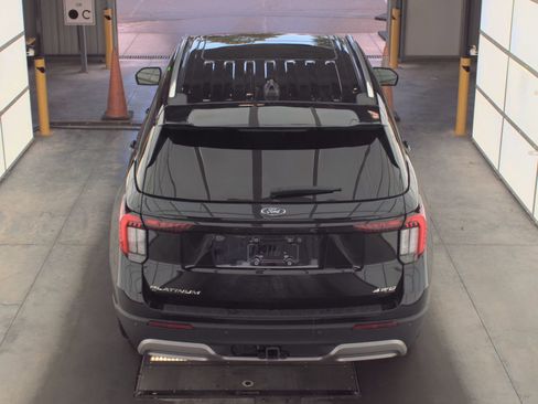 Used 2025 Ford Explorer Platinum w/ LUX Leather Package AWD/4WD image 16