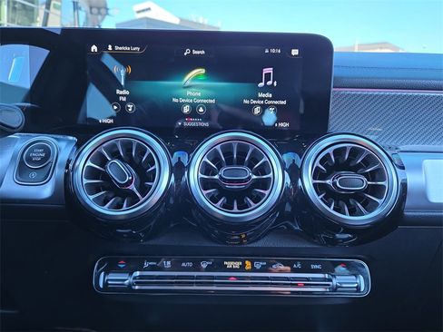 Certified 2022 Mercedes-Benz GLB 35 AMG 4MATIC image 24