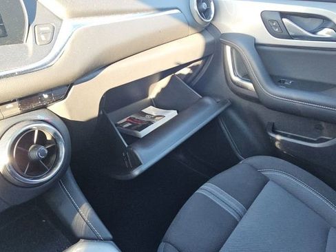 Used 2024 Chevrolet Blazer LT image 39