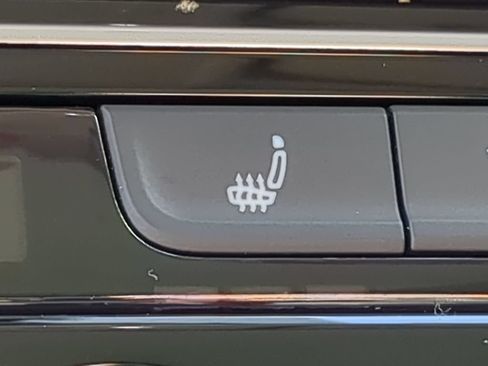 Used 2023 Volkswagen Atlas SE w/ Panoramic Sunroof Package FWD image 29