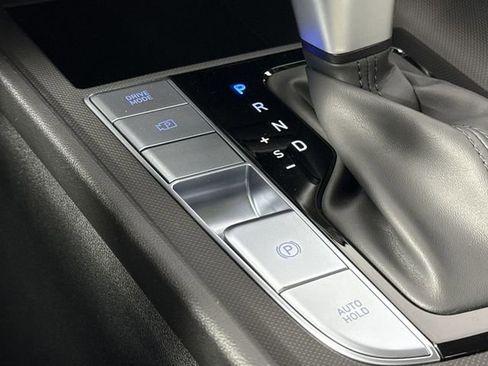 Used 2025 Hyundai Elantra Sport FWD image 26