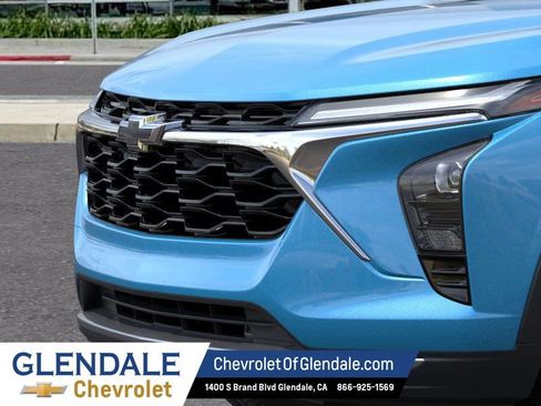 New 2026 Chevrolet Trax LT w/ Driver Confidence Package image 13