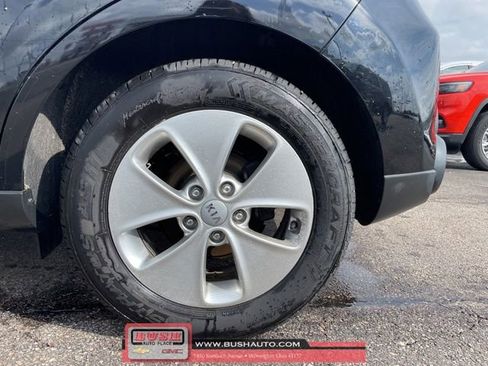 Used 2016 Kia Soul image 11