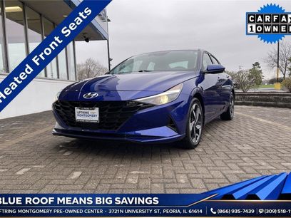 Used 2023 Hyundai Elantra SEL w/ Convenience Package