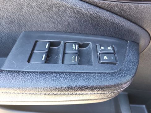 Used 2017 Honda Ridgeline Sport image 19