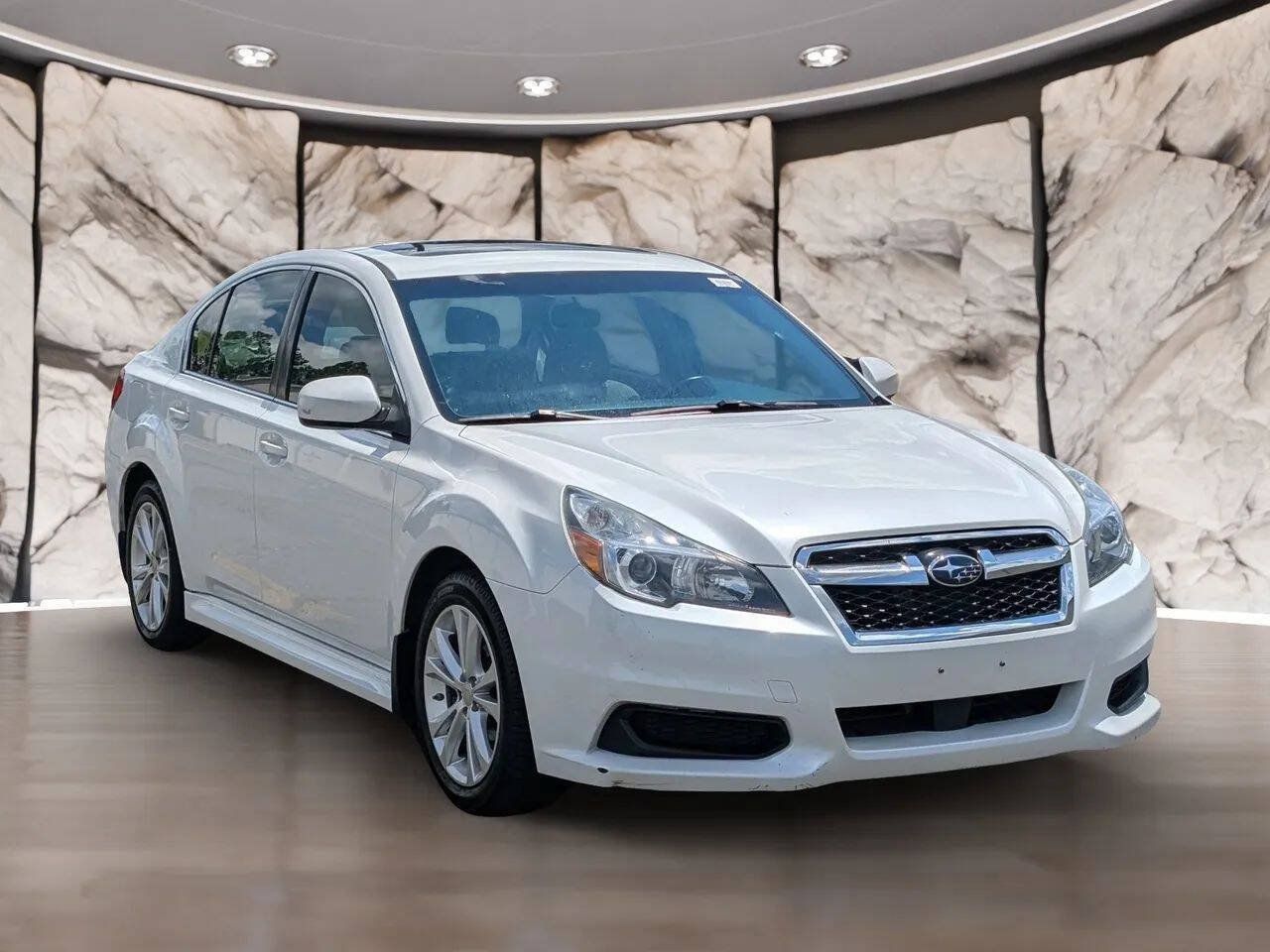 Used 2013 Subaru Legacy 2.5i Premium w/ All-Weather Pkg + Moonroof AWD/4WD image 15