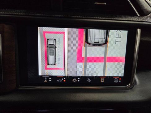 Used 2023 GMC Yukon XL Denali Ultimate AWD/4WD image 59