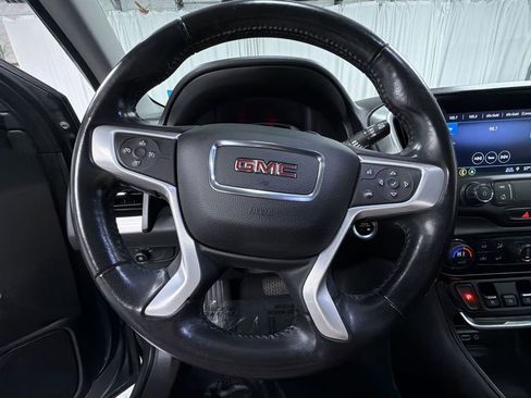 Used 2019 GMC Terrain SLE w/ Driver Convenience Package image 12