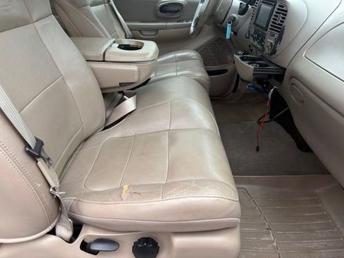 Used 2002 Ford F150 XLT AWD/4WD image 16