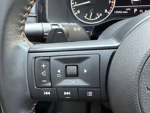 Used 2025 Nissan Pathfinder Rock Creek AWD/4WD image 25