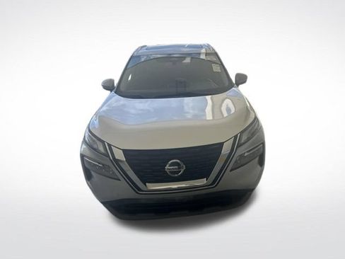 Used 2021 Nissan Rogue SV w/ Premium Package FWD image 2