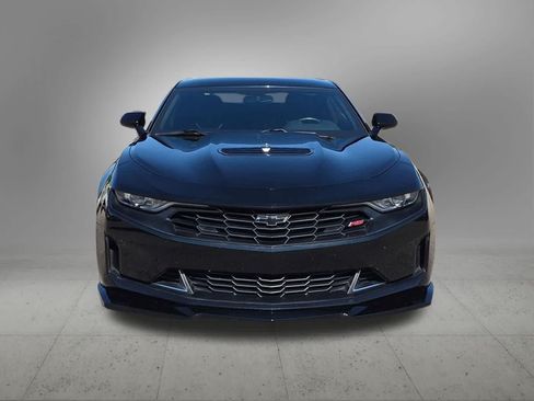 Used 2022 Chevrolet Camaro LT w/ RS Package RWD image 9