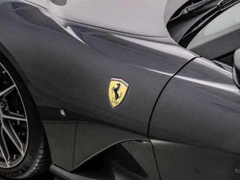 Used 2023 Ferrari 812 GTS RWD image 42