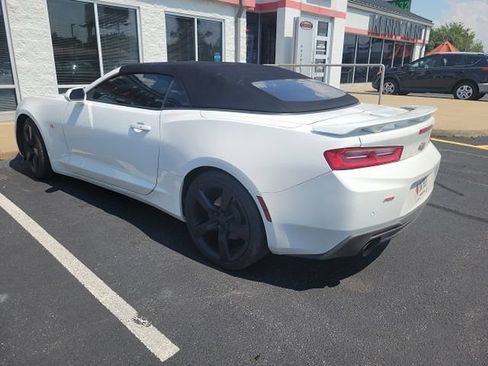 Used 2016 Chevrolet Camaro LT RWD image 5