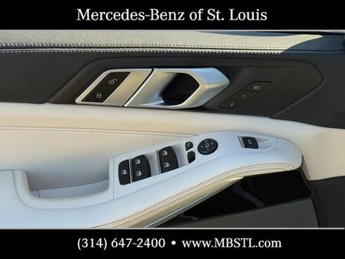 Used 2019 BMW X5 xDrive40i w/ Premium Package 2 AWD/4WD image 19
