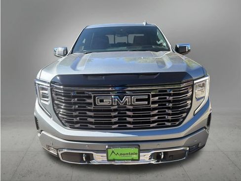 Used 2026 GMC Sierra 1500 Denali Ultimate AWD/4WD image 8