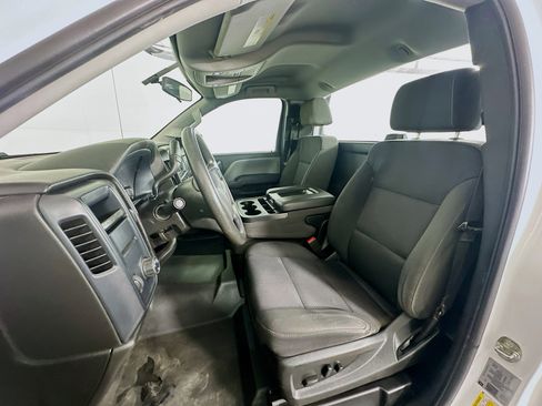 Used 2018 GMC Sierra 1500 2WD Regular Cab image 13