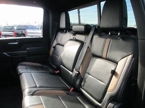 Used 2021 Chevrolet Silverado 2500 LTZ w/ Carhartt Edition image 22