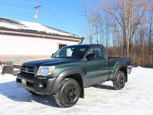Used 2009 Toyota Tacoma 4x4 Regular Cab image 11