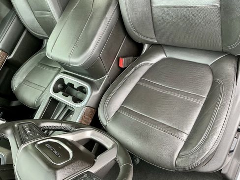 Used 2023 GMC Sierra 2500 Denali image 45