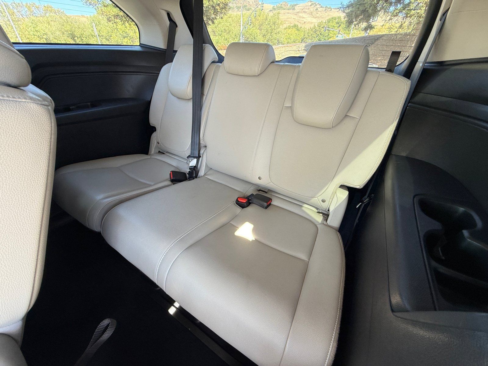 Used 2025 Honda Odyssey EX-L image 21