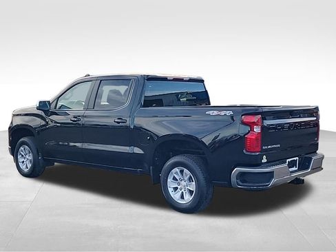 Used 2025 Chevrolet Silverado 1500 LT image 9