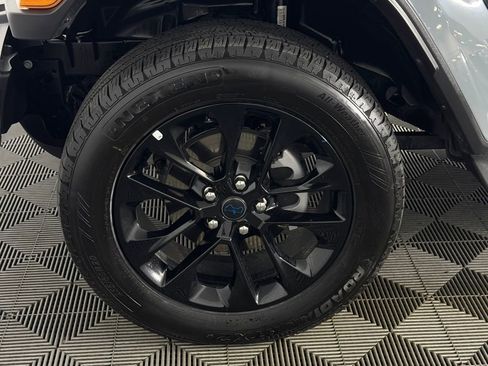 Certified 2025 Jeep Wrangler Unlimited Sahara image 11