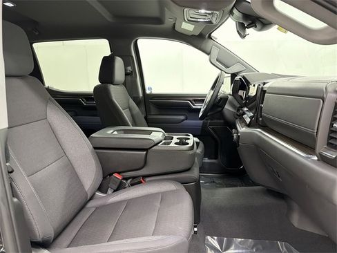 Certified 2024 Chevrolet Silverado 1500 LT image 18