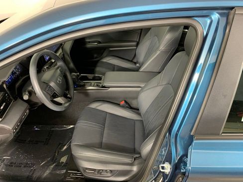 Used 2025 Toyota Camry XSE FWD image 26