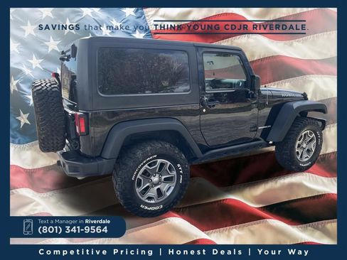 Used 2017 Jeep Wrangler Rubicon w/ Power Convenience Group image 5