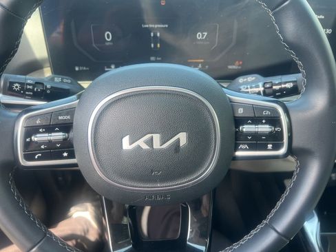Certified 2025 Kia Sorento SX AWD/4WD image 63