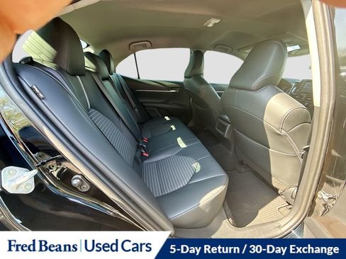 Used 2023 Toyota Camry SE FWD image 27