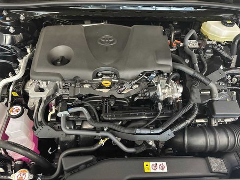 New 2026 Toyota Camry XLE w/ Convenience Package image 9