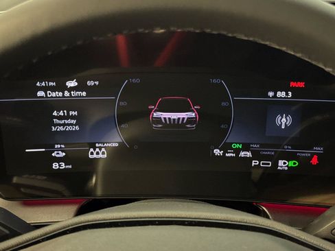Used 2025 Audi Q6 e-tron Premium Plus AWD/4WD image 25