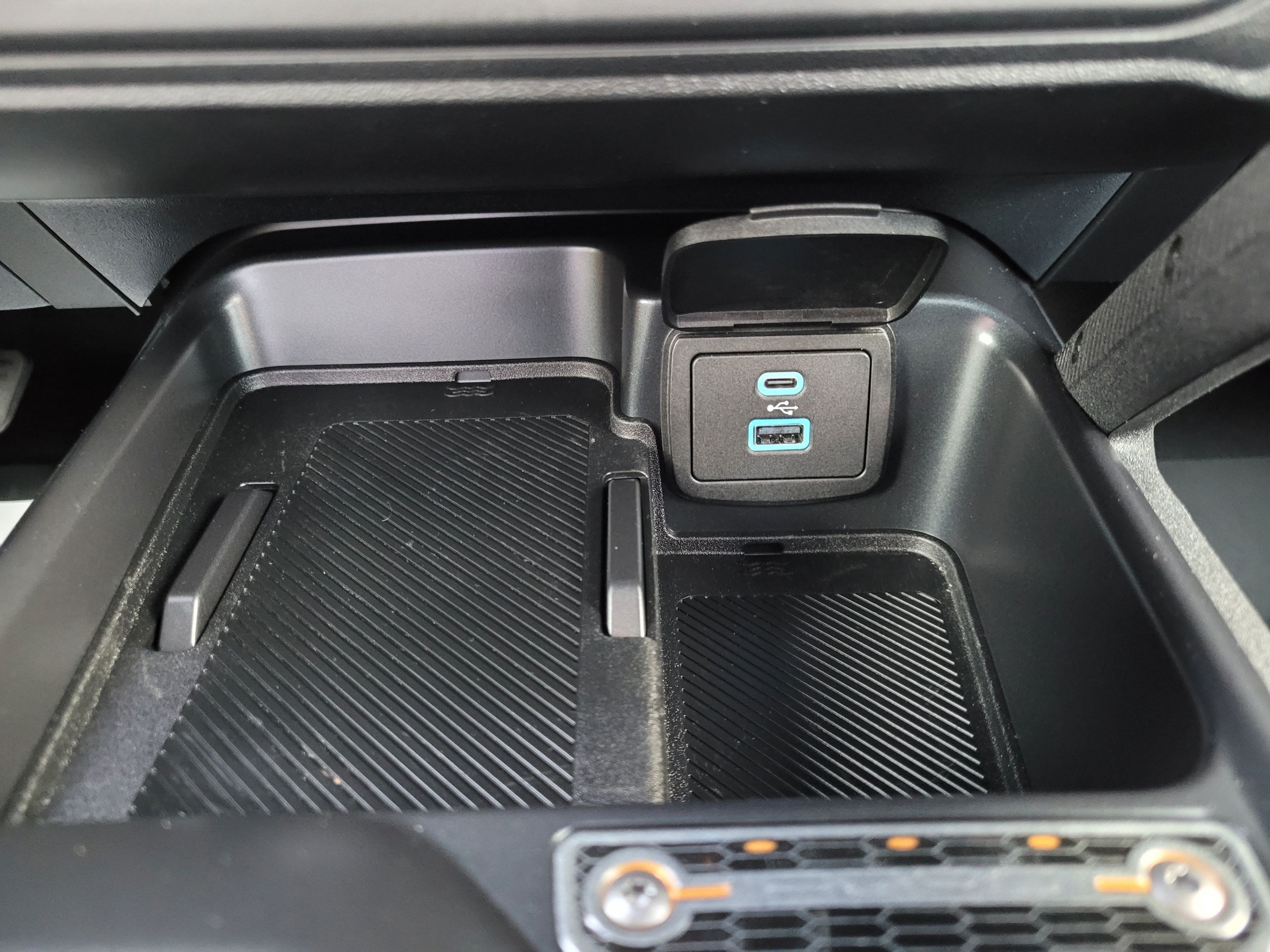 Used 2025 Ford Bronco Raptor AWD/4WD image 25