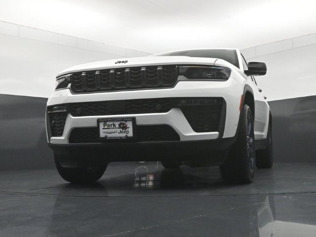 New 2026 Jeep Grand Cherokee Limited AWD/4WD image 19