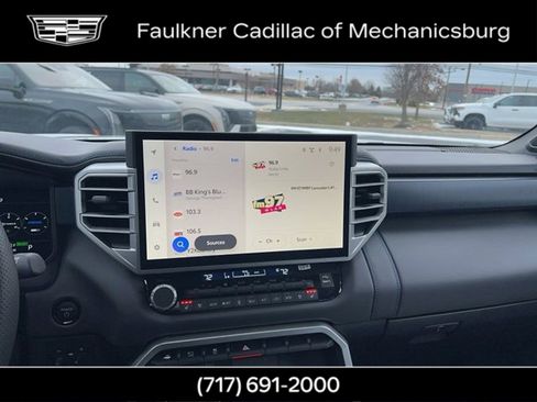 Used 2025 Toyota Sequoia Platinum image 25