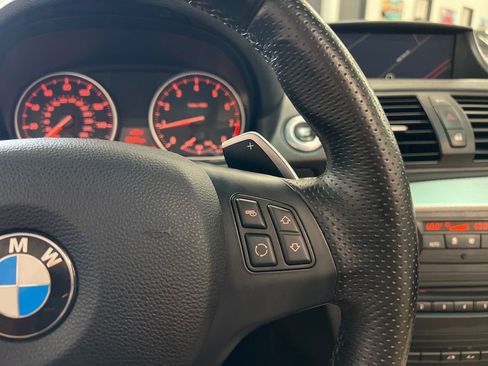 Used 2013 BMW 135i Convertible image 81