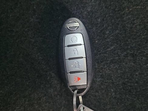 Used 2019 Nissan Murano SV w/ Premium Package FWD image 29