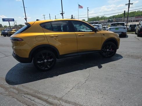 Used 2024 Dodge Hornet GT AWD/4WD image 8