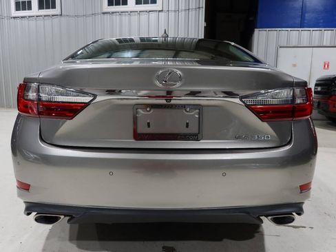 Used 2018 Lexus ES 350 w/ Luxury Package w/Wood Trim FWD image 4