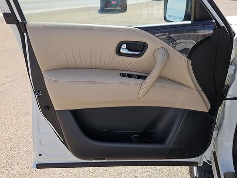 Used 2023 Nissan Armada Platinum w/ Captain's Chairs Package image 13