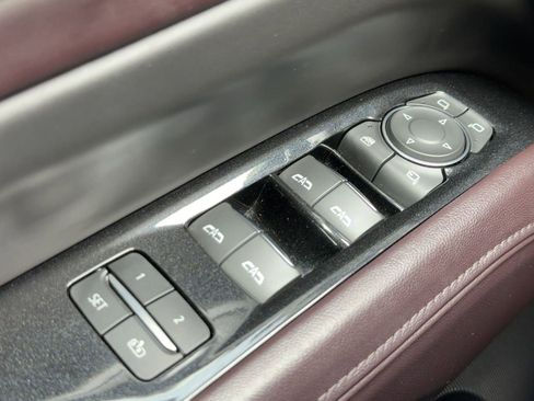 Certified 2024 Cadillac Escalade ESV Sport Platinum w/ LPO, ONYX Package image 11